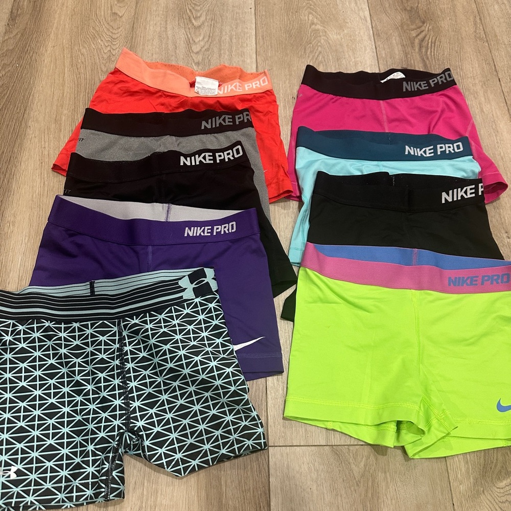Nike pro shorts bundle smal